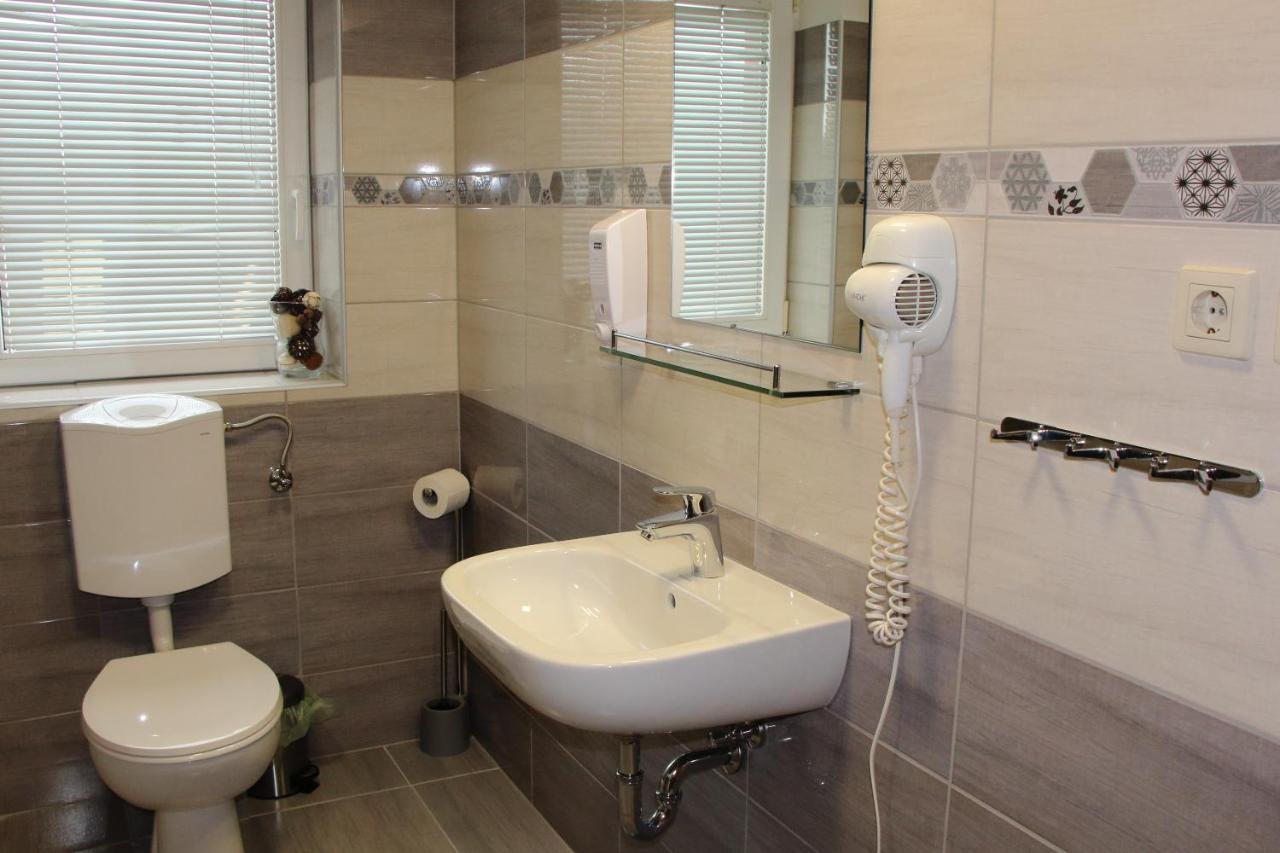 Hegylanc Fogado Bed and Breakfast Sotony Εξωτερικό φωτογραφία